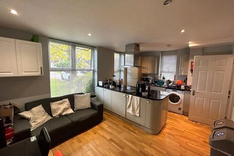 undefined, Coningsby, Bracknell, Berkshire, RG12