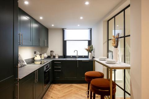 2 bedroom flat for sale, Avery Row, London, W1K