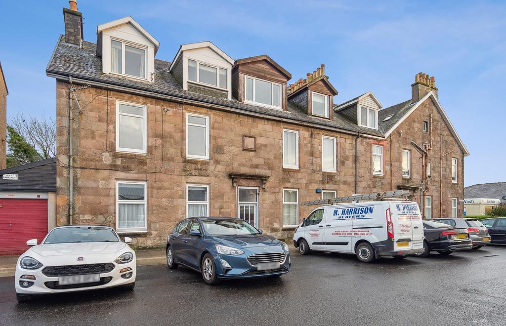 Street, Helensburgh, Argyll & Bute, G84 7PR 2 bed flat for sale