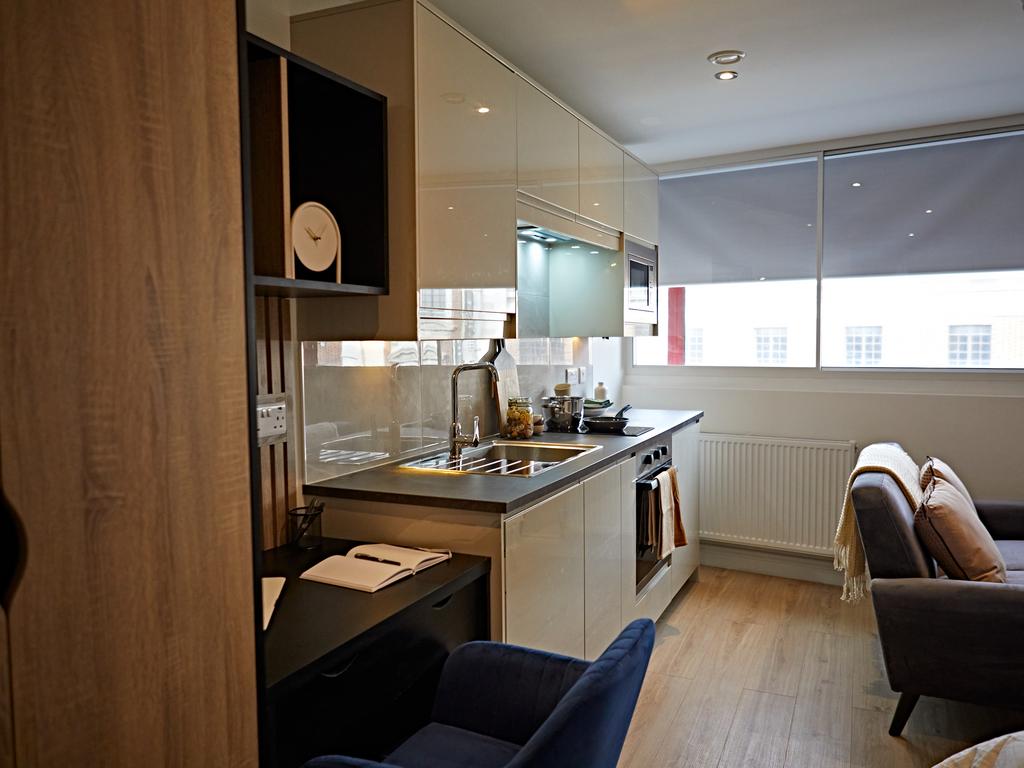 Apartment in Leeds - View 4