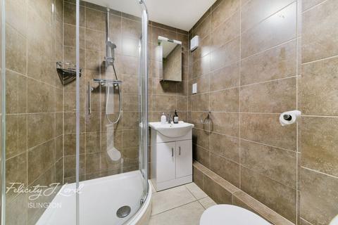 42 Berkeley Walk, London, N7 7RS