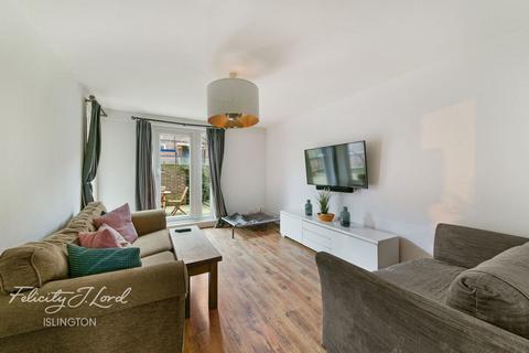42 Berkeley Walk, London, N7 7RS