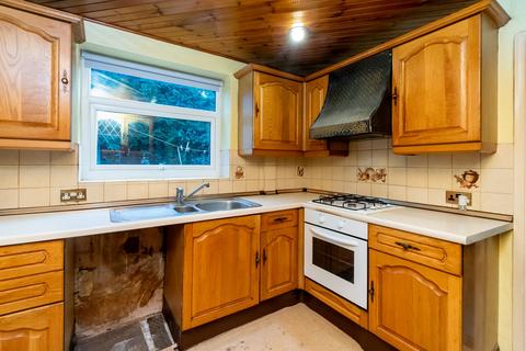 551 Winwick Road, Warrington, WA2 8QE