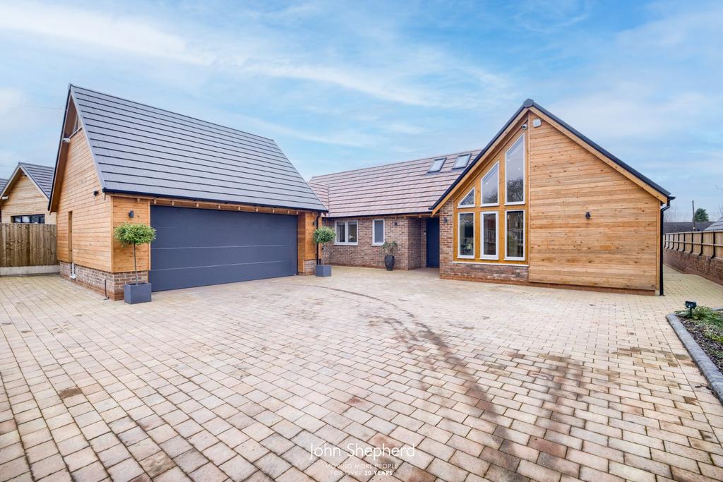 Haye Lane, Mappleborough Green, Studley, Warwickshire, B80 3 bed