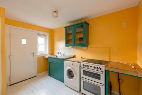 49 Firrhill Crescent, Edinburgh, EH13 9EW