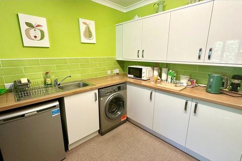 2 bedroom apartment for sale, Redditch Road, Kings Norton, Birmingham