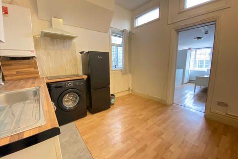 undefined, Craven Avenue, Ealing