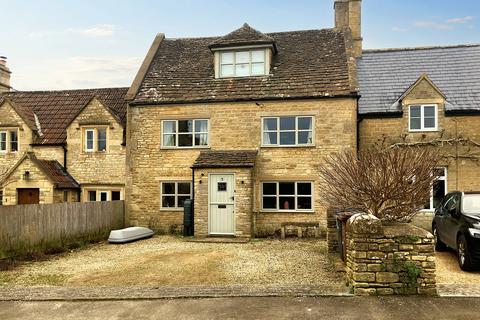 4 bedroom cottage to rent, Chapel Lane, Neston SN13