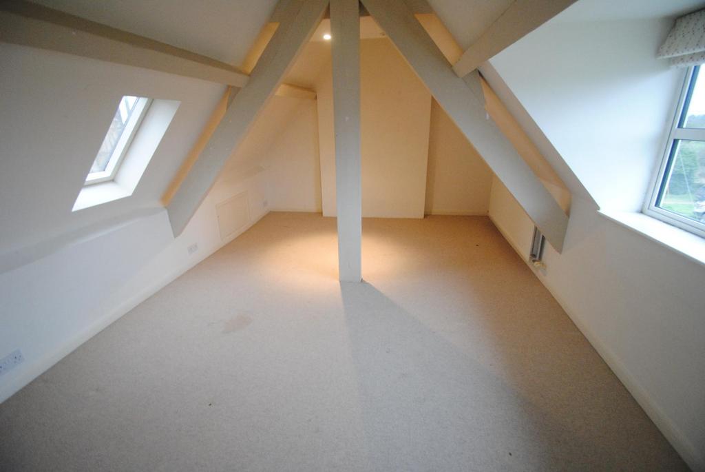 Guest bedroom