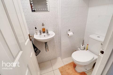 31 Fir Park, Harlow, CM19 4JY