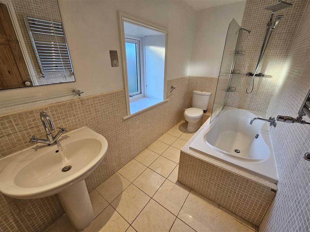 Ensuite