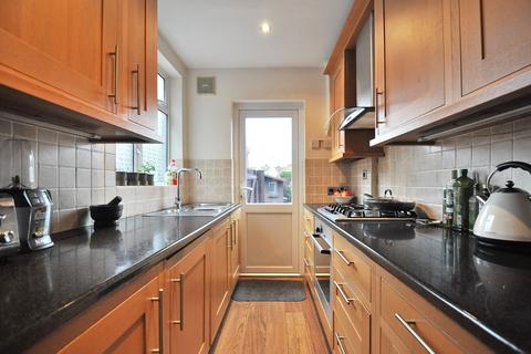 25 Constance Crescent, Bromley, BR2 7QH