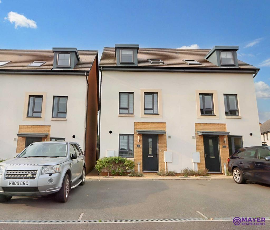 Poplar Close, Plymouth PL7 3 bed semidetached house for sale £290,000