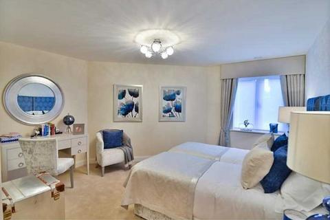 2 bedroom apartment for sale, Landmark Place, Moorfield Road, Denham