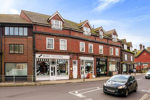 2 bedroom flat for sale, Bridge Street, Winchester, SO23
