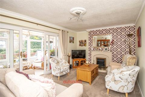 3 bedroom semi-detached house for sale - Central Road, Bromsgrove, Worcestershire, B60