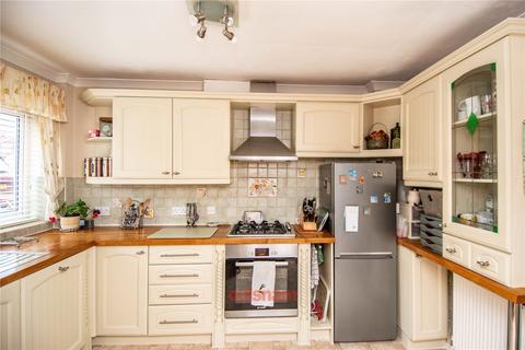 3 bedroom semi-detached house for sale - Central Road, Bromsgrove, Worcestershire, B60