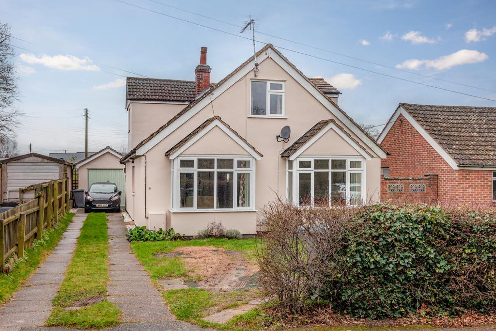 4/5 Bedroom Detached House for Sale