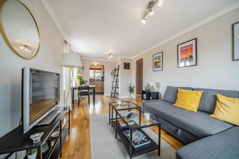 48 Kipling Drive, London, SW19 1TW