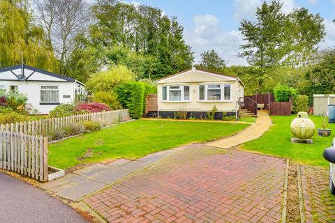 2 bedroom park home for sale, Willow Way, St. Ives, Cambridgeshire, PE27