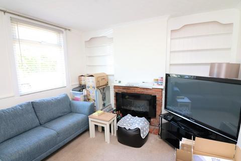 56 Dover Road, Sandwich, CT13 0BY