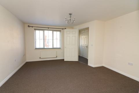 3 bedroom end of terrace house for sale, Pippin Close, Ash