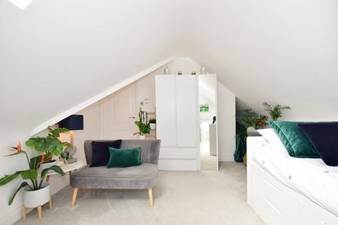 Flat 6, 10 Dover Road, Sandwich, CT13 0BN