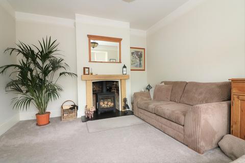 30 Dover Road, Sandwich, CT13 0BT
