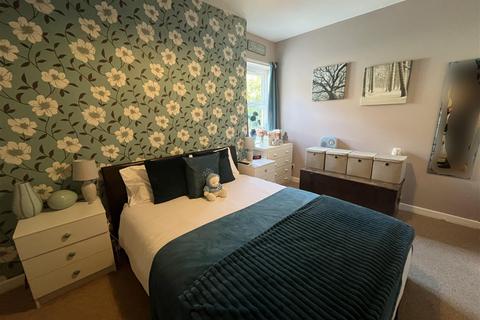 3 bedroom flat for sale, Roundham Road, Paignton TQ4