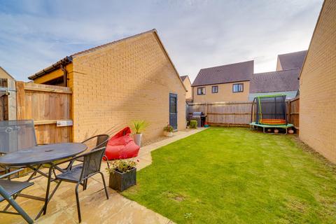 5 Caesar Way, Northstowe, Cambridge, CB24 1BR