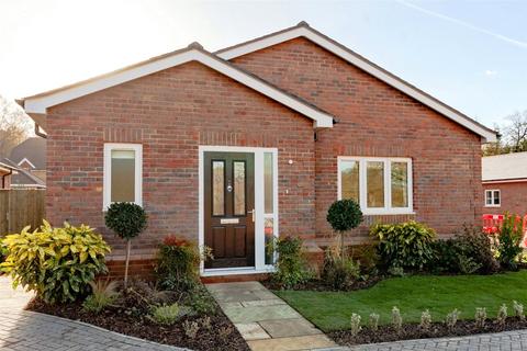 3 bedroom detached house for sale, Whitegates, Long Hill Road, Ascot, SL5