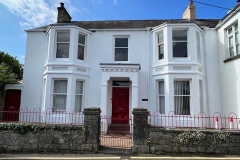 5 bedroom semi-detached house to rent, Colhugh Street, Llantwit Major, Vale of Glamorgan