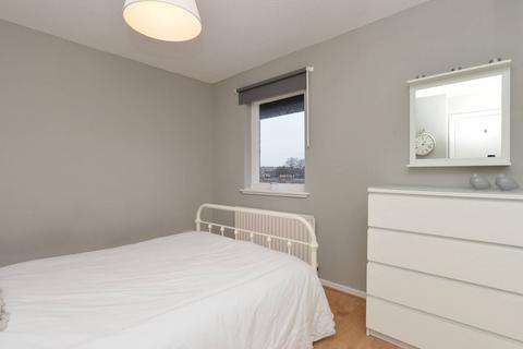 5/12 Boat Green, Edinburgh, EH3 5LL