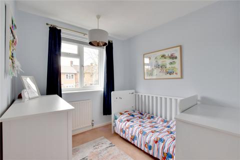 19 Lenham Road, London, SE12 8QN