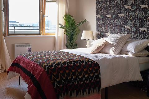 1 bedroom flat to rent - Unit , Timber Wharf,  Kingsland Road, London E2