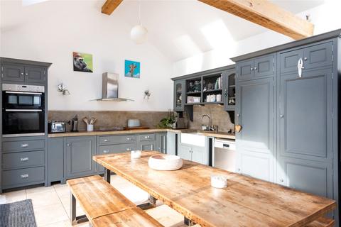 8 Bakers Lane, Shutlanger, Towcester, NN12 7RT