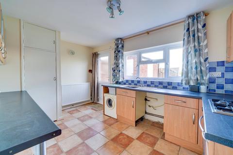 2 bedroom semi-detached bungalow for sale, Daintree Way, Hemingford Grey, Huntingdon, Cambridgeshire, PE28