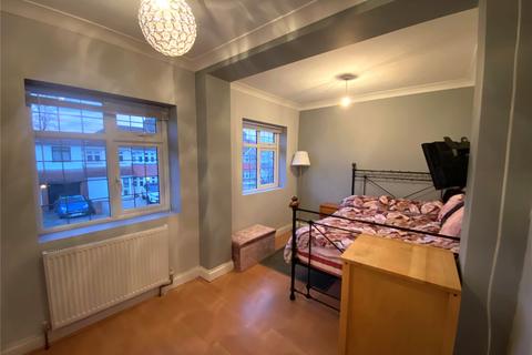 24 Farnham Road, Welling, DA16 1LQ