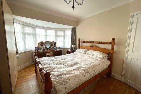 24 Farnham Road, Welling, DA16 1LQ