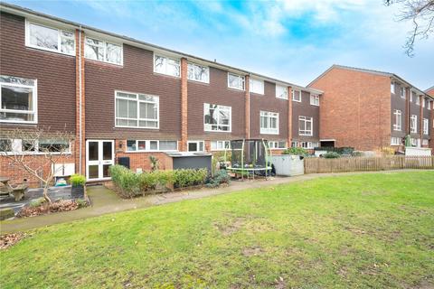 3 bedroom terraced house for sale, 25 How Wood, Park Street, St Albans