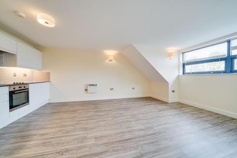 2 bedroom penthouse for sale, Meadow Park, Meadow Lane, St. Ives, Cambridgeshire, PE27