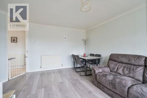 2 bedroom maisonette for sale, Hartford Road, Epsom, KT19