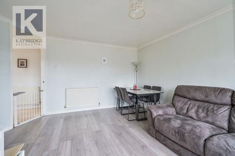 31 Hartford Road, Epsom, KT19 9JD