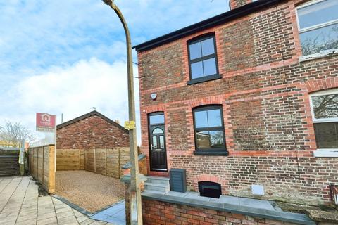 5 bedroom end of terrace house for sale - Money Ash Road, Altrincham, Greater Manchester, WA15