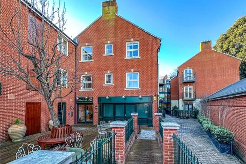 1 bedroom apartment for sale, High Street, Christchurch, Dorset, BH23