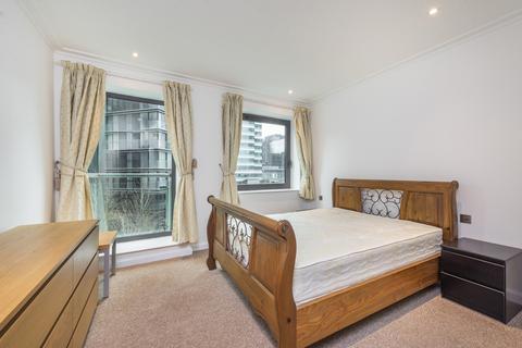1 bedroom flat for sale, Discovery Dock Apartments East, 3 South Quay Square, London