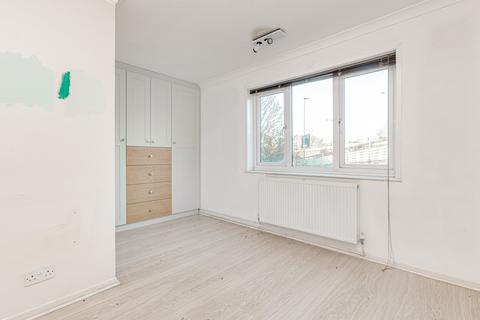 37a Wellesley Road, London, W4 4BX
