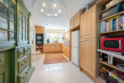 4 bedroom end of terrace house for sale, Beaufort Close, Putney, London