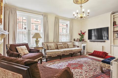 3 bedroom flat for sale, Clarence Gate Gardens, Glentworth Street, Marylebone, London