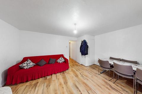 undefined, Rawstone Walk, London, E13